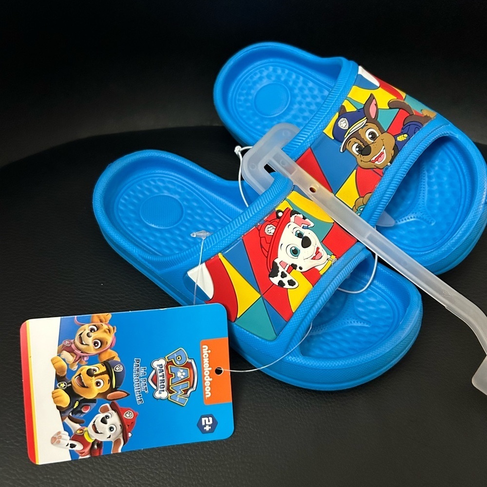 NEW 🆕 Paw Patrol sandals size 7 with tags
